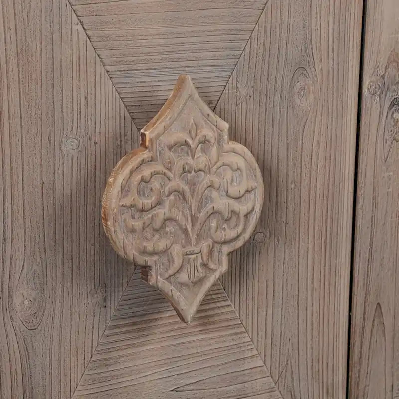 Credenza contenitore con anta a fiori intagliati in stile antico
