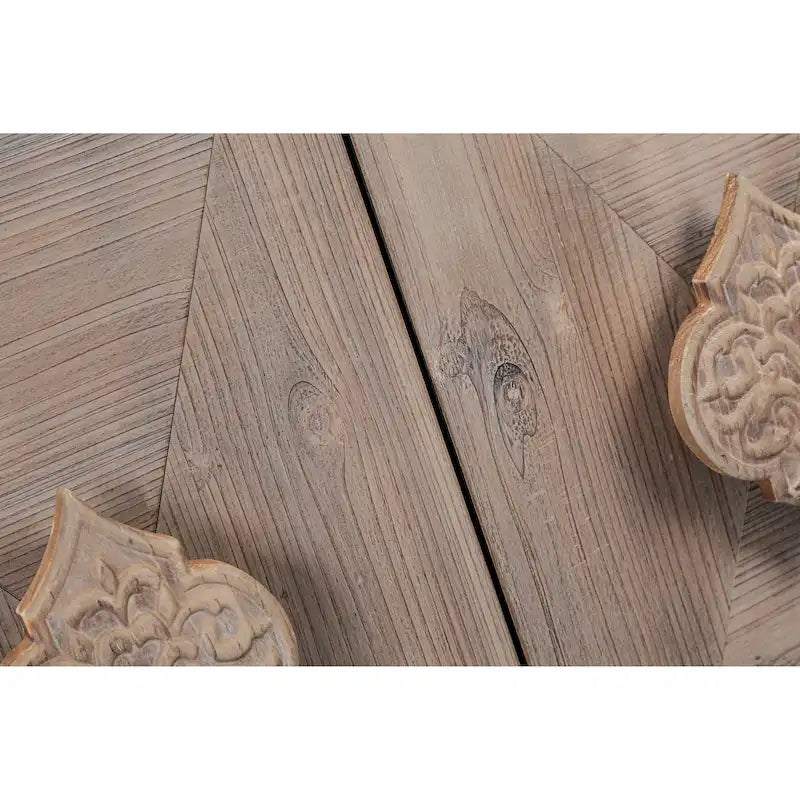 Credenza contenitore con anta a fiori intagliati in stile antico